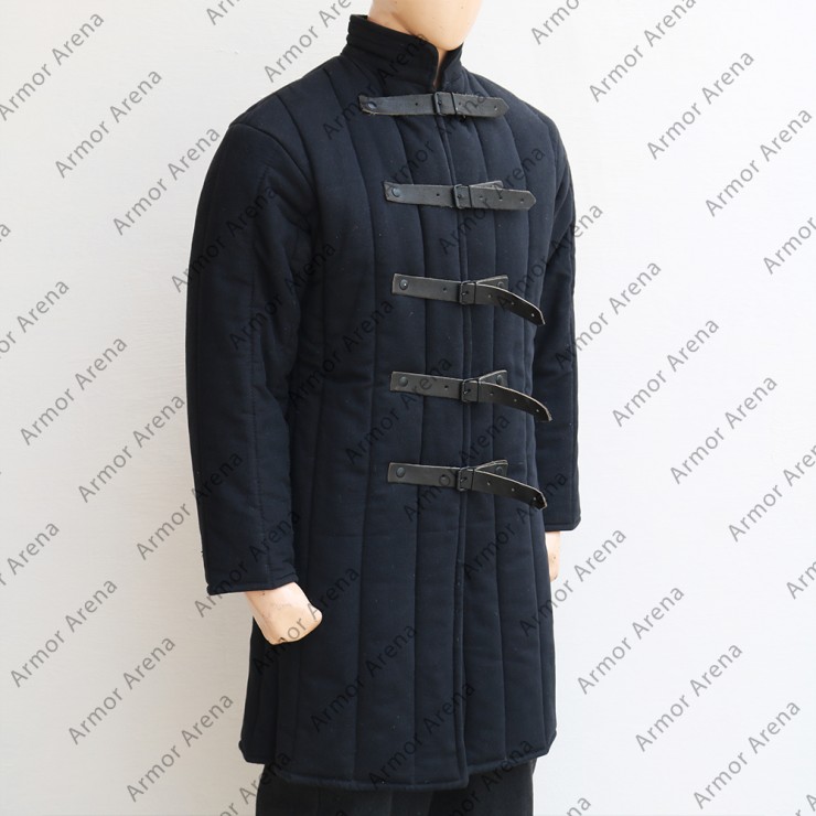 Long Sleeves Gambeson with Straight Bottom