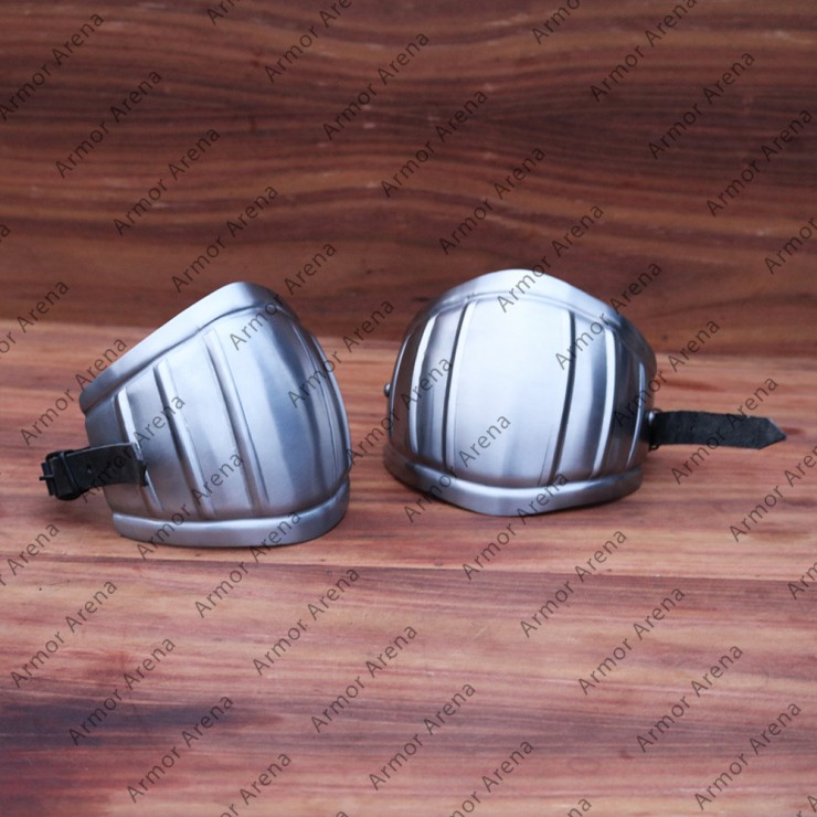 Medieval Elbow and Knee Couters Medieval Elbow and Knee Couters