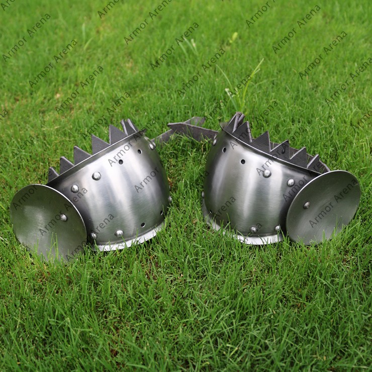 Knee Cops Historical 14th Century